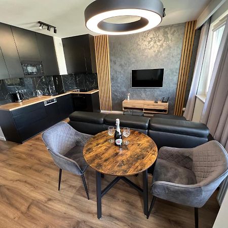 Tricity Apartments - Wilga Park Гданьск Экстерьер фото